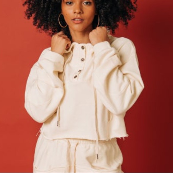 POL Crop Boxy Long Sleeve Henley/Funnel Neck Hoodie Top NEW! Color- Cream Milk - Picture 2 of 5